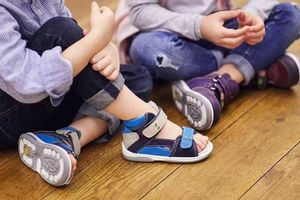 Магазин детской обуви - доверяем ножки ребенка "Калинке"