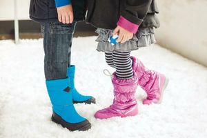 Як вибрати розмір дитячого ортопедичного взуття на зиму?