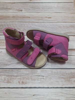 Нубукові рожево-фіолетові босоніжки Aurelka, 26