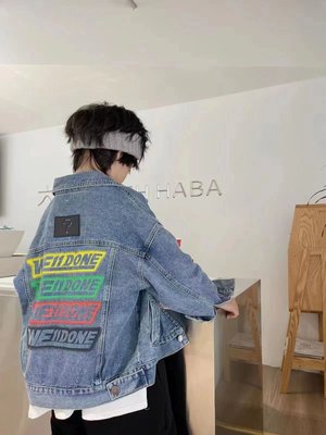 Куртка серая джинс с цветными надписями Китай, 130