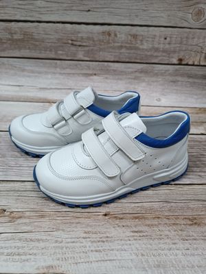 Білі шкіряні кросівки Toddler, перфоровані, 28