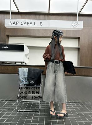 Шорти джинс сірі довгі ембл. BURBERRY XD-801, 165