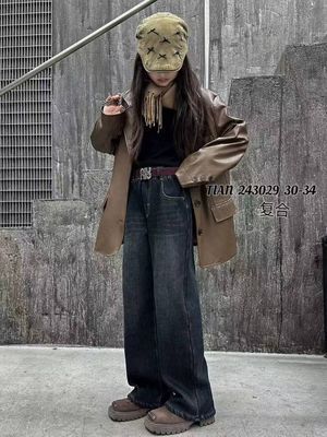 Джинси ут. тем.-сині Loewe на киш. 243029 Китай, 150