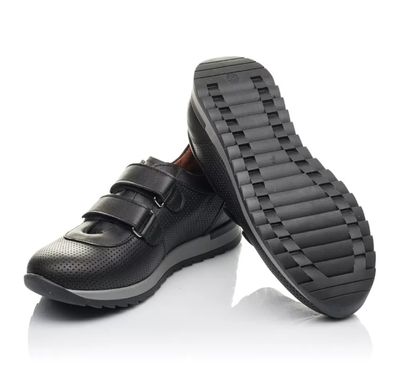 Шкіряні ортопедичні чорні кросівки з перфорацією, 31