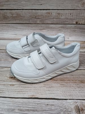 Кроссовки белые с перфорацией Toddler, 37