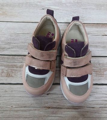Кросівки пудрові з фіолетовою вставкою Woopy, 24