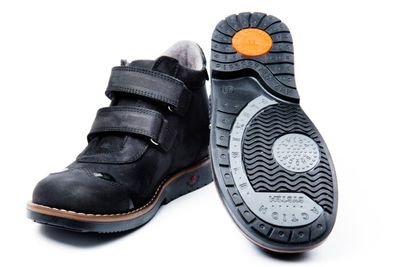 Ортопедичні черевики Woopy з чорним сердечком, 35